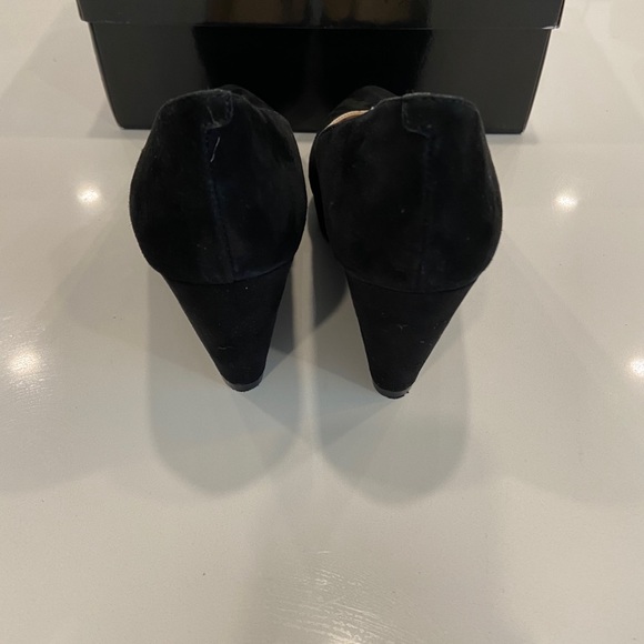 Nine West black suede wedges - Picture 8 of 8